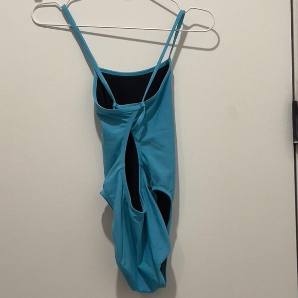 Brandon One Piece Swimsuit - Picture 4 of 5